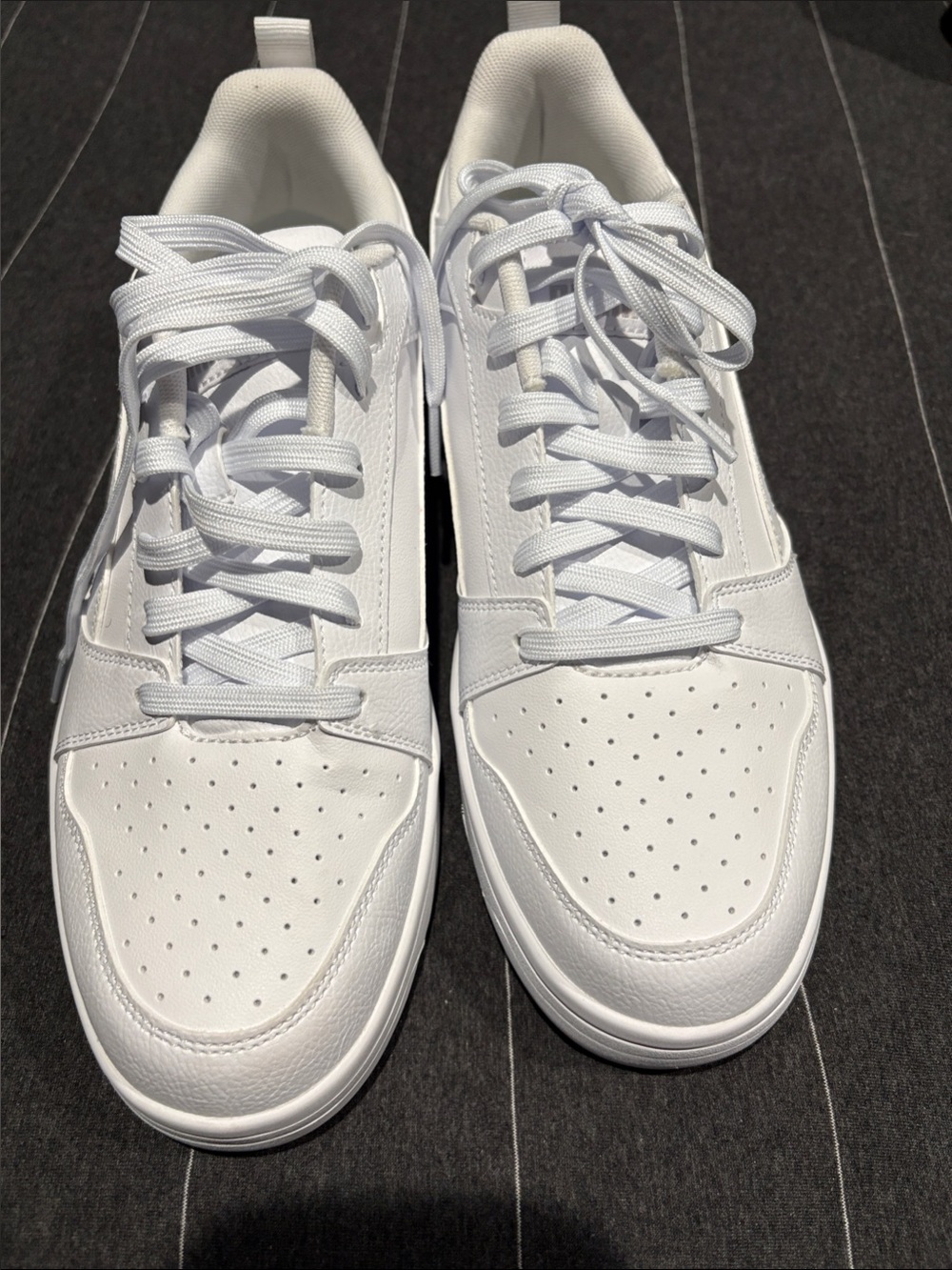 PUMA- White Men's Low-Top  Sneakers
